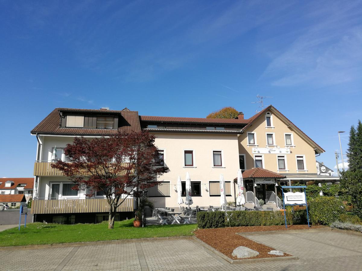 Hotel Loewen Meckenbeuren Exterior foto