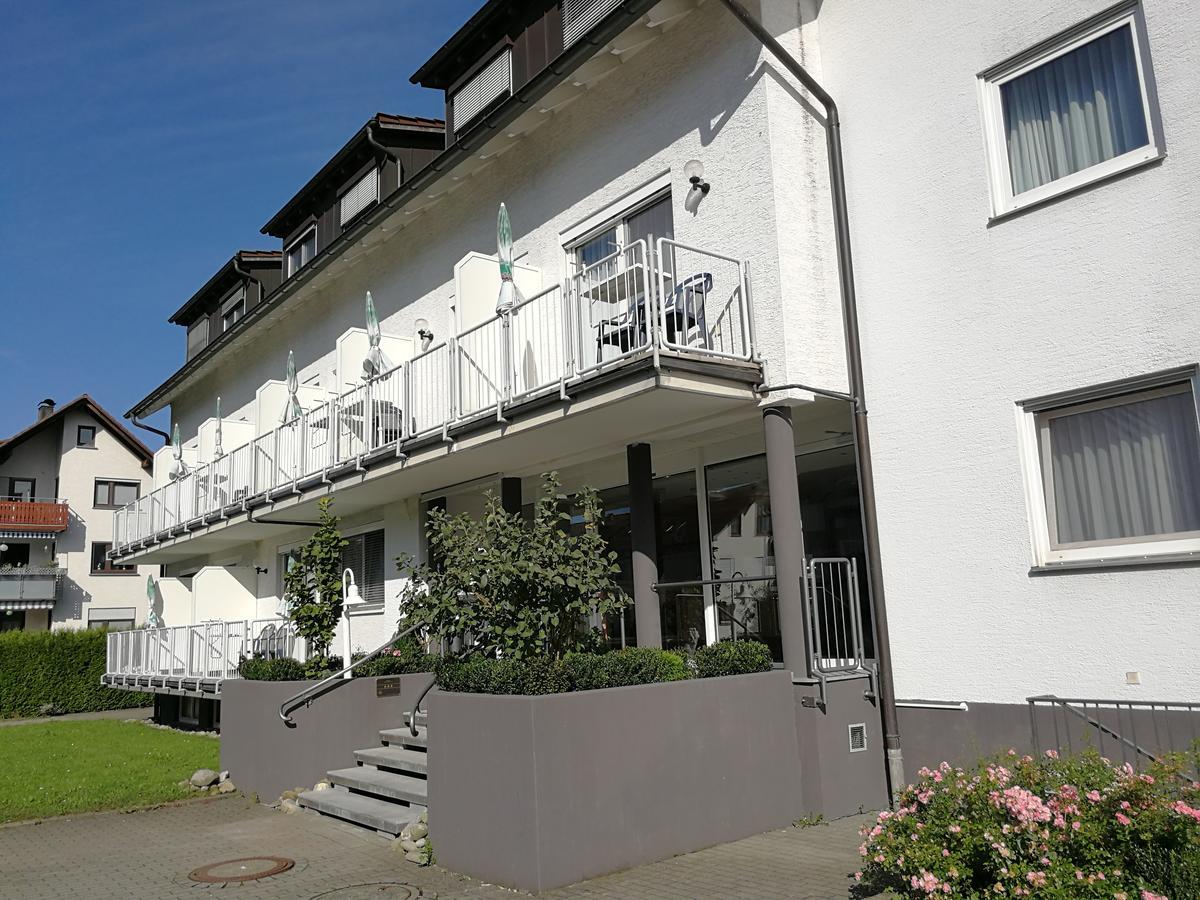 Hotel Loewen Meckenbeuren Exterior foto
